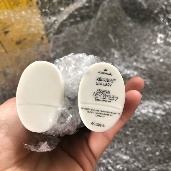 🚫SOLD🚫Peanuts Franklin figurine - Picture 3 of 7